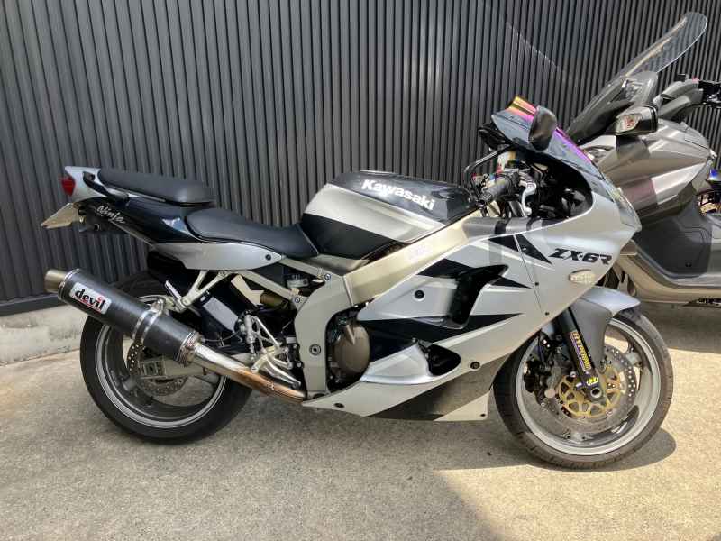 Kawasaki Ninja ZX-6R 2000