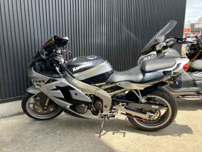 Kawasaki Ninja ZX-6R 2000