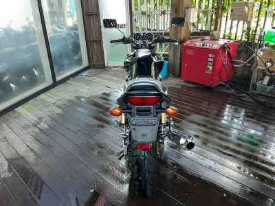 Honda CB400SFV 2006