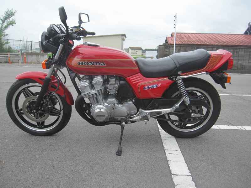 Honda CB750F 1982