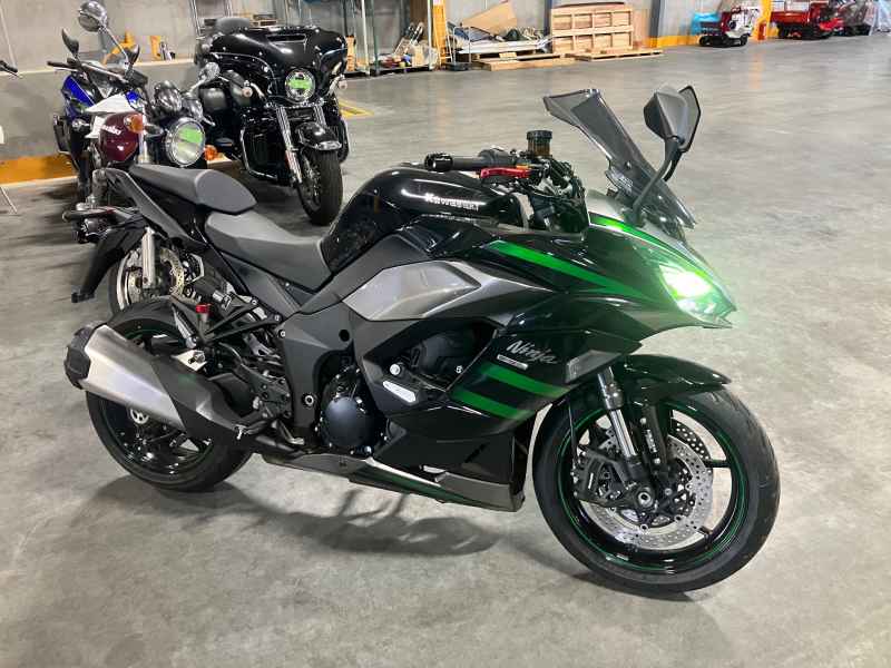 Kawasaki Ninja 1000SX 2021