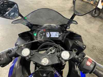 Yamaha YZF-R25 2018