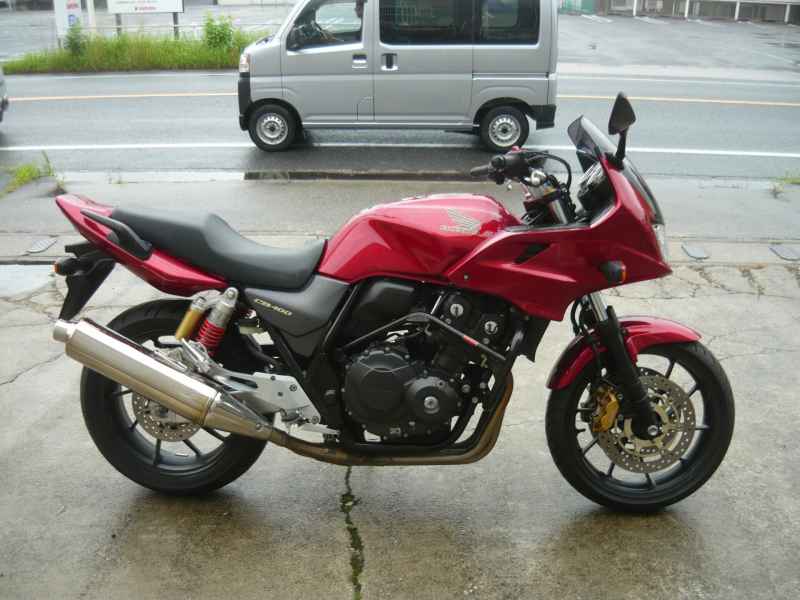 Honda CB400 Super Boldor 2014