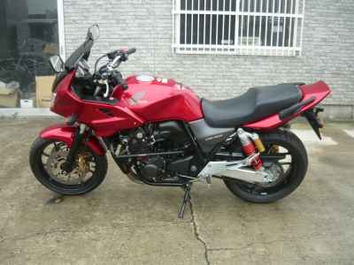 Honda CB400 Super Boldor 2014