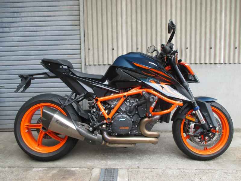 KTM 1290 Super Duke R EV 2022