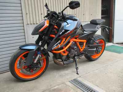 KTM 1290 Super Duke R EV 2022