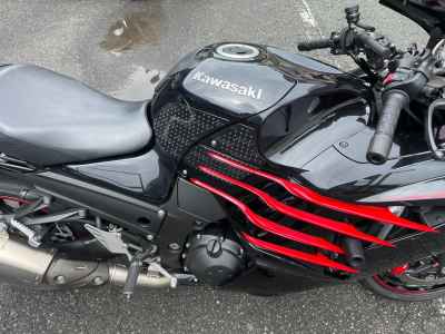 Kawasaki Ninja ZX-14R 2014