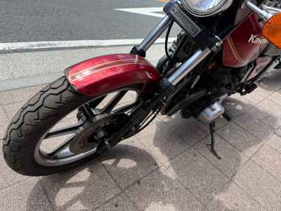 Kawasaki KZ550 2024