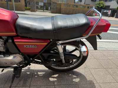 Kawasaki KZ550 2024