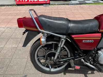 Kawasaki KZ550 2024