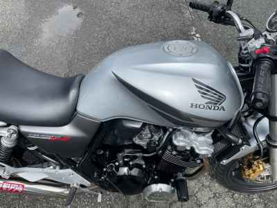 Honda CB400SFV 2005