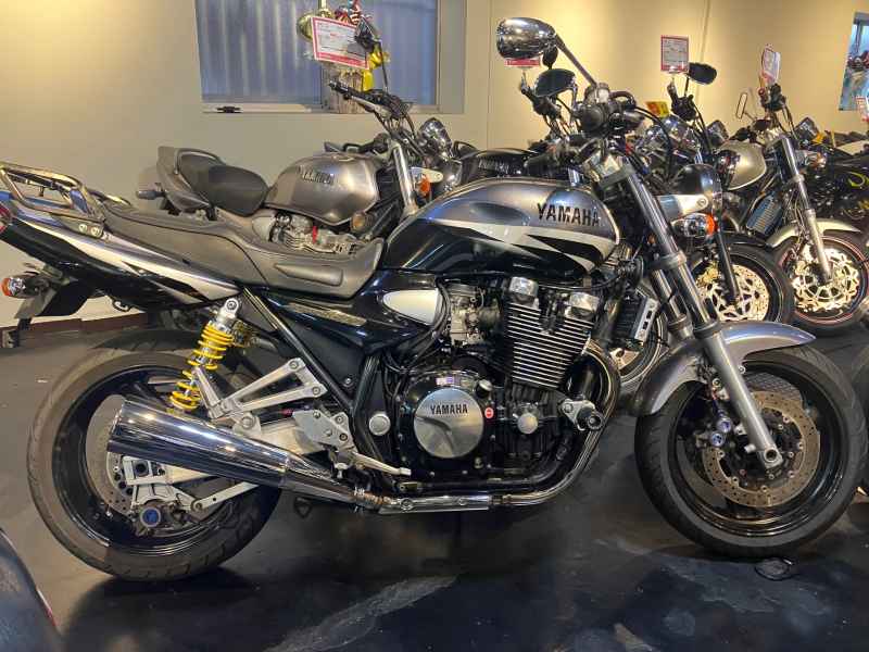 Yamaha XJR1300 2003