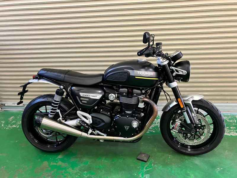 Triumph Speed Twin 2022