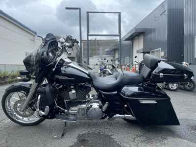 Harley-Davidson FLHX 2014