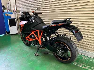 KTM 1290 Super Duke GT 2021