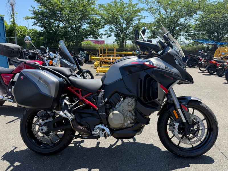Ducati Multistrada V4Sｸﾞﾗﾝ 2025
