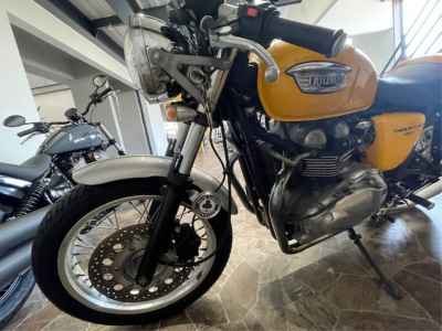 Triumph Thruxton 900 2006