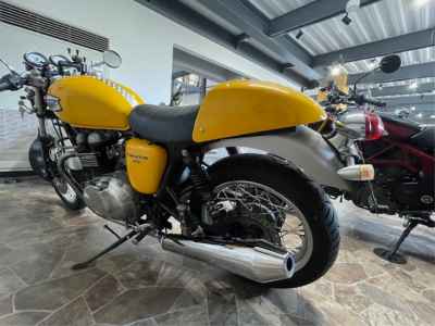 Triumph Thruxton 900 2006