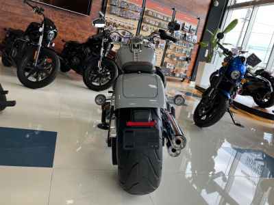 Harley-Davidson Fat Boy FLFBS114 2025