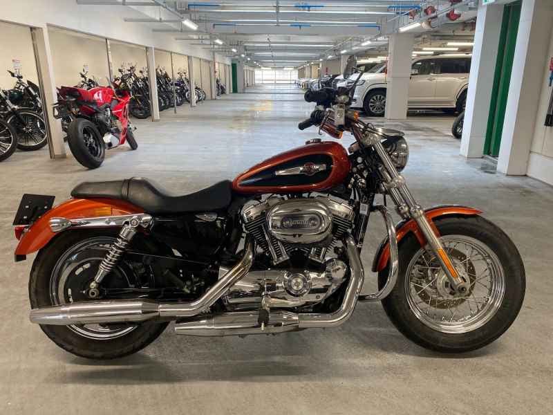 Harley-Davidson XL1200C 2012