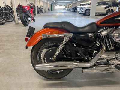 Harley-Davidson XL1200C 2012