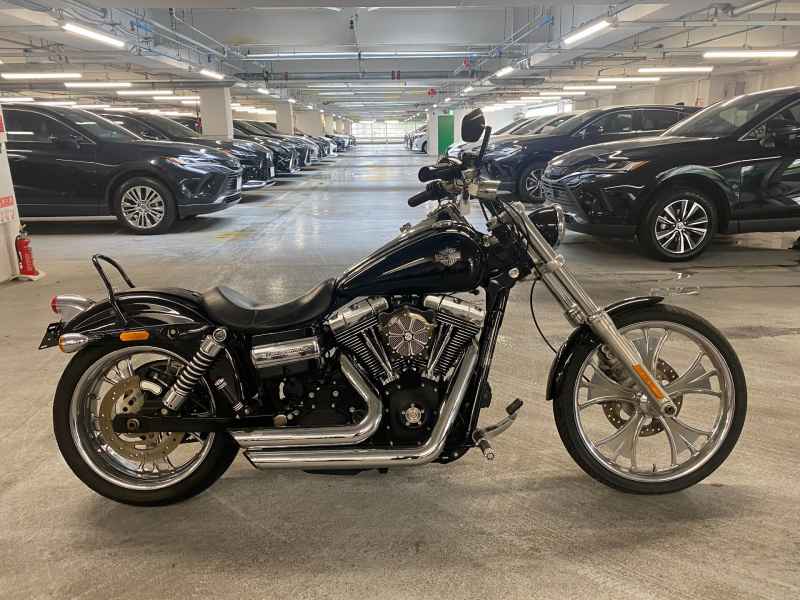 Harley-Davidson FXDWG 2012