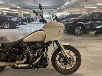 Harley-Davidson FXLRST 2023