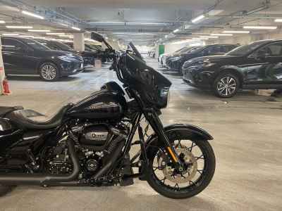 Harley-Davidson FLHXS 2020