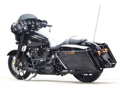 Harley-Davidson FLHXS 2023