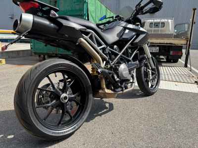 Ducati Hypermotard 7 2011