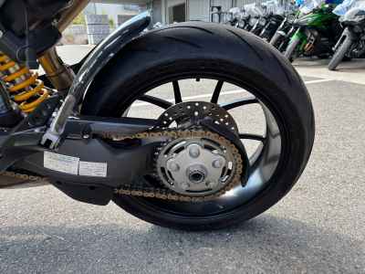 Ducati Hypermotard 7 2011