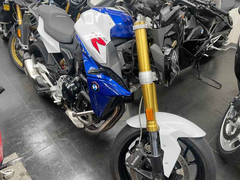 BMW F900R 2022