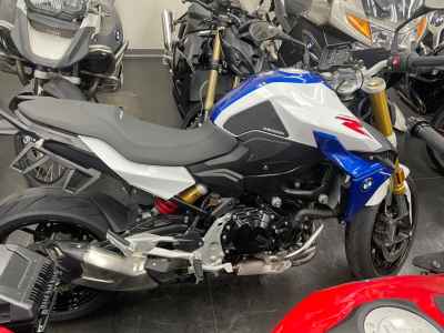 BMW F900R 2022