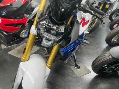 BMW F900R 2022