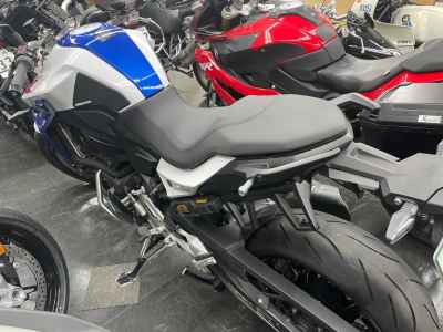 BMW F900R 2022