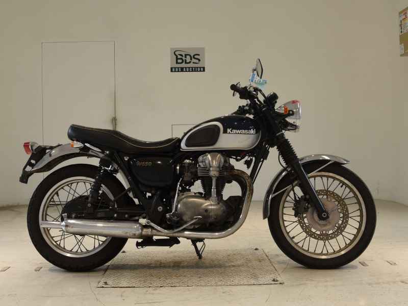 Kawasaki W650 2005