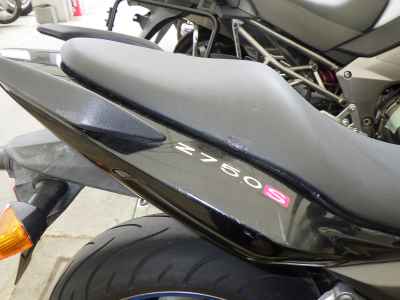 Kawasaki ZR750K1 2006