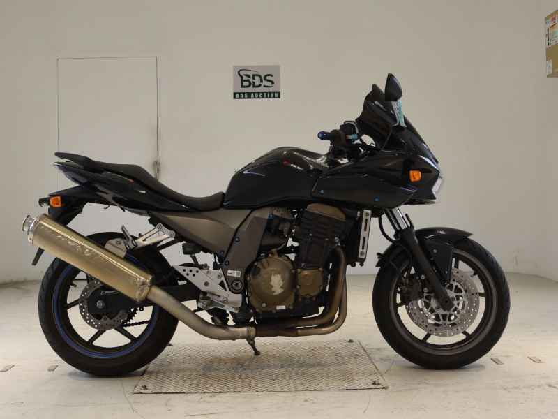 Kawasaki ZR750K1 2006