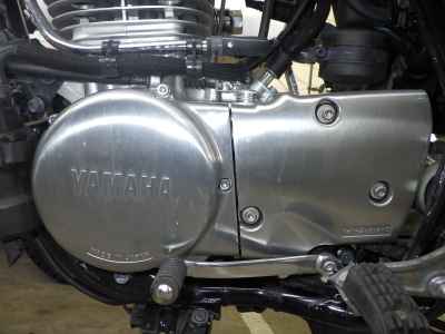 Yamaha SR400 2021