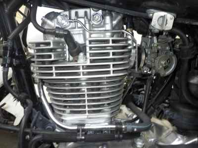 Yamaha SR400 2021