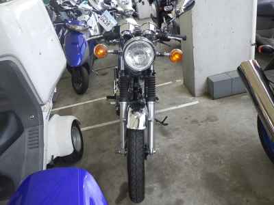 Yamaha SR400 2021