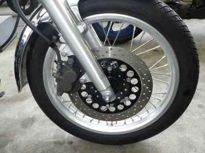 Yamaha SR400 2021