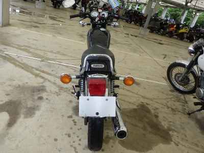 Yamaha SR400 2020