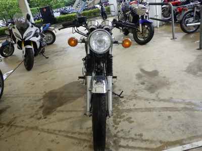Yamaha SR400 2020