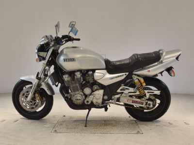 Yamaha XJR1300 1998