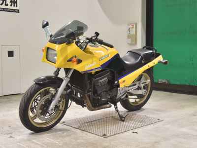 Kawasaki GPZ750R 1985