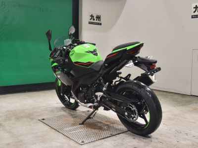 Kawasaki Ninja 400 2021