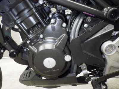 Honda CB250R 2018
