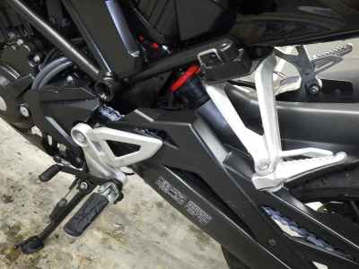 Honda CB250R 2018