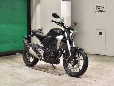 Honda CB250R 2018